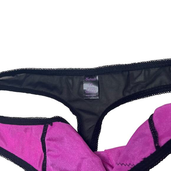 Frederick's of Hollywood Lux Lace Over Satin Thong Panty Crocus / Black Size 1X - Picture 3 of 4